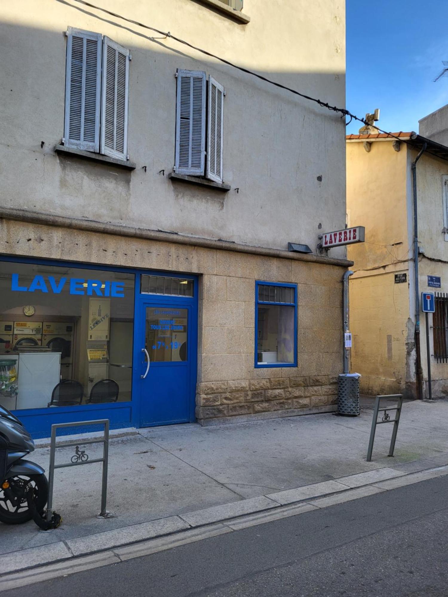 T2 Intra-Murros "Le Lavande" Avec Garage Avignon Bagian luar foto